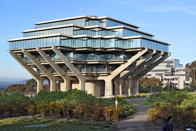 加州大学圣地亚哥分校本科案例校园